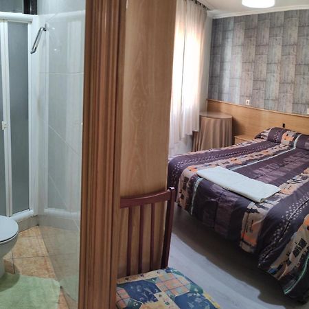 Hostal Castilla Miranda de Ebro Bagian luar foto