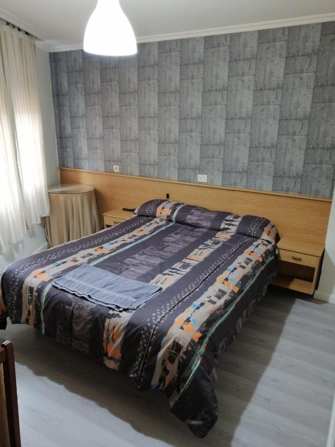 Hostal Castilla Miranda de Ebro Bagian luar foto