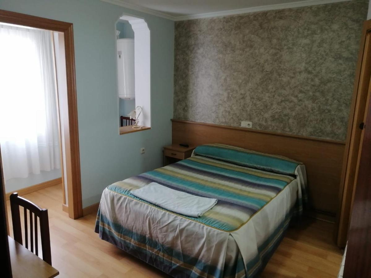 Hostal Castilla Miranda de Ebro Bagian luar foto